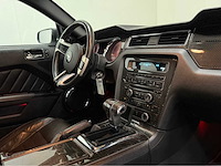 Ford - mustang - 4.0 v6 - personenauto - 2010 - afbeelding 1 van  13