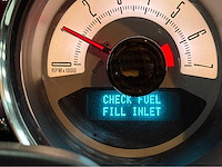 Ford - mustang - 4.0 v6 - personenauto - 2010 - afbeelding 7 van  13