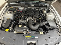 Ford - mustang - 4.0 v6 - personenauto - 2010 - afbeelding 10 van  18