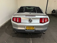 Ford - mustang - 4.0 v6 - personenauto - 2010 - afbeelding 18 van  18