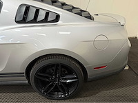 Ford - mustang - 4.0 v6 - personenauto - 2010 - afbeelding 31 van  38