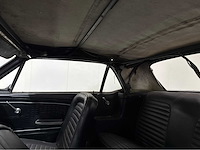 Ford - mustang - cabriolet - oldtimer - 1965 - afbeelding 6 van  37