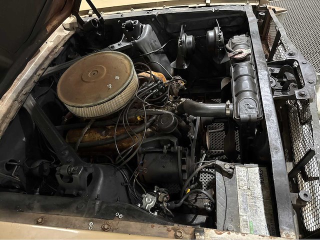 Ford - mustang - cabriolet - oldtimer - 1965 - afbeelding 18 van  37