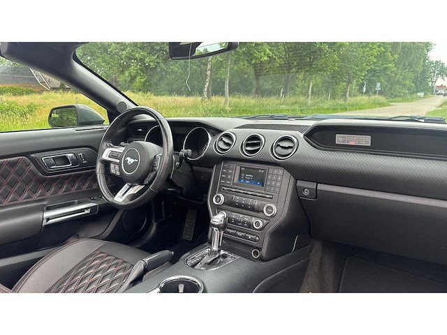 Ford - mustang - cabriolet - v6 - 2016 - j-890-gh - personenauto - afbeelding 3 van  17
