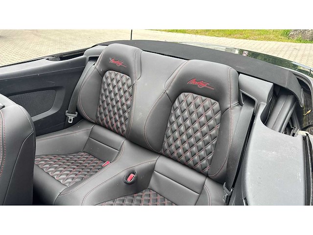 Ford - mustang - cabriolet - v6 - 2016 - j-890-gh - personenauto - afbeelding 8 van  17