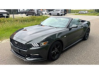 Ford - mustang - cabriolet - v6 - 2016 - j-890-gh - personenauto - afbeelding 1 van  17