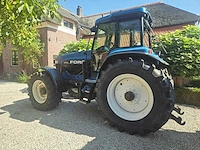 Ford - new holland 8670 genesis - 1996 - vierwielaangedreven landbouwtractor - afbeelding 19 van  26