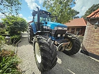 Ford - new holland 8670 genesis - 1996 - vierwielaangedreven landbouwtractor - afbeelding 12 van  26