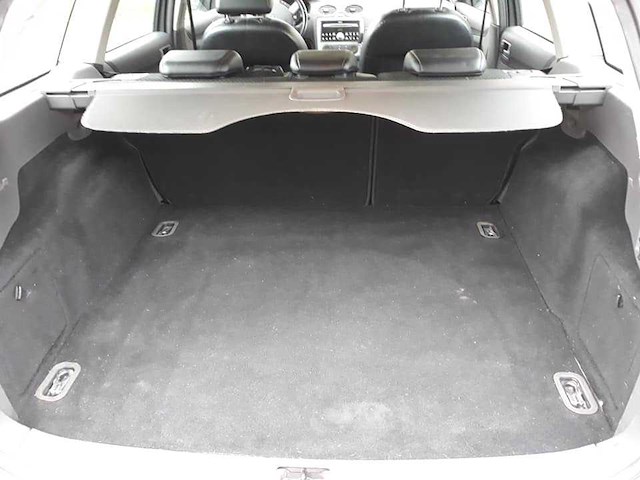 Ford - personenauto - afbeelding 5 van  19