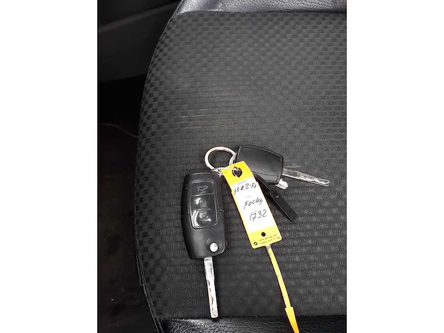 Ford - personenauto - afbeelding 17 van  19