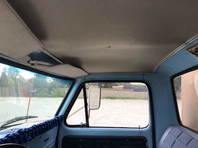 Ford - pick up - f250 - oldtimer - afbeelding 2 van  31