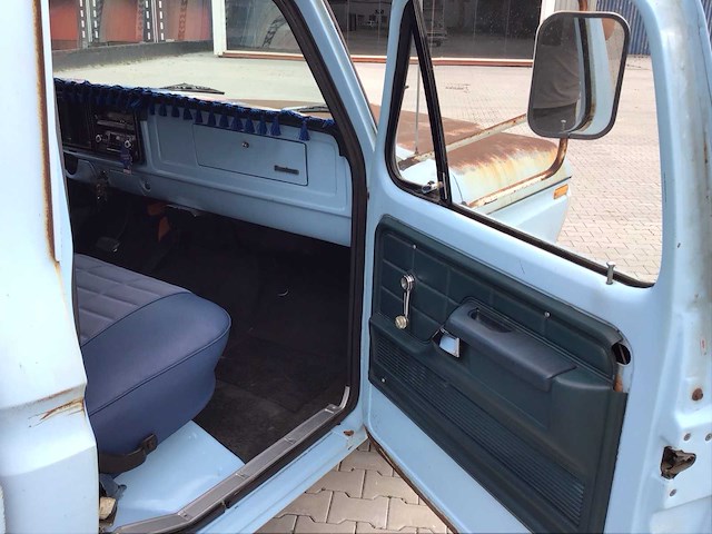 Ford - pick up - f250 - oldtimer - afbeelding 13 van  31