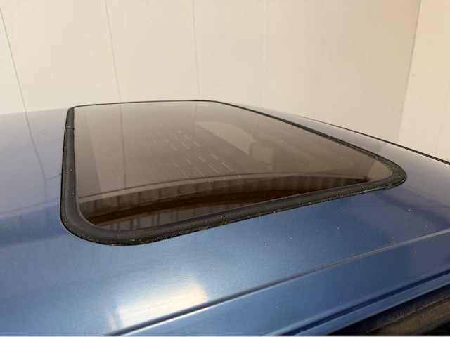 Ford - sierra - oldtimer - 1986 - afbeelding 20 van  31