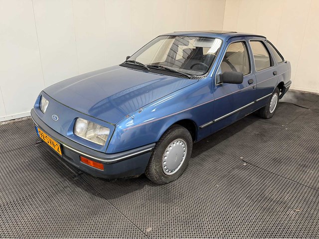 Ford - sierra - oldtimer - 1986 - afbeelding 12 van  31