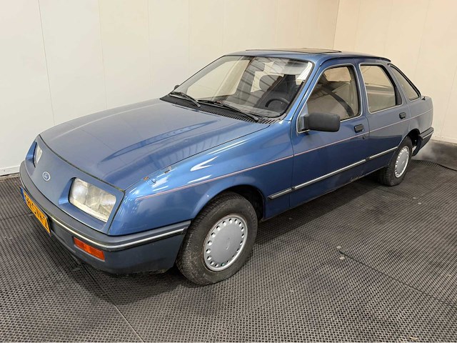 Ford - sierra - oldtimer - 1986 - afbeelding 23 van  31