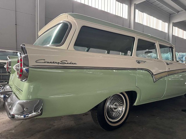 Ford - station - country sedan - oldtimer - afbeelding 11 van  15