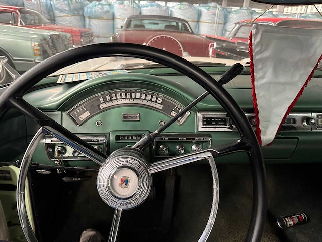 Ford - station - country sedan - oldtimer - afbeelding 7 van  15