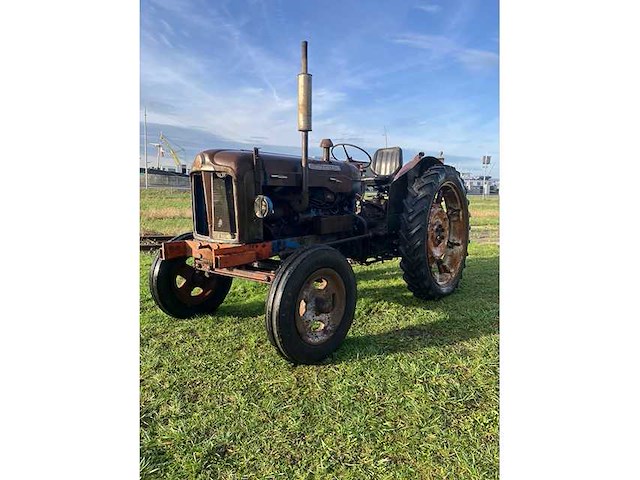 Ford - super major - oldtimer tractor - afbeelding 1 van  10