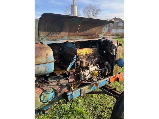 Ford - super major - oldtimer tractor - afbeelding 10 van  10