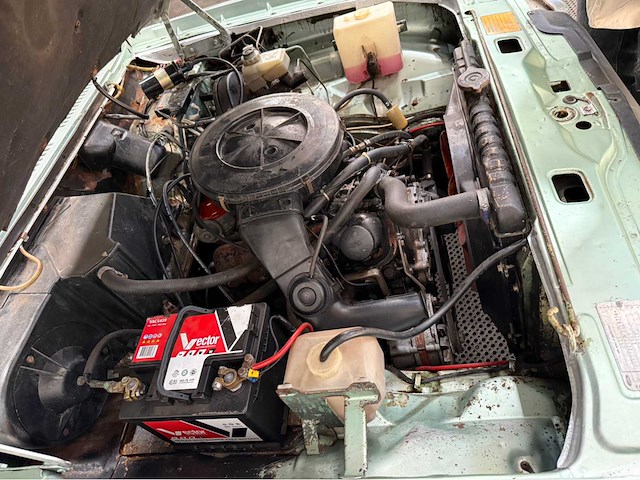 Ford - taunus - 2.0 gl - oldtimer - 1981 - afbeelding 7 van  16