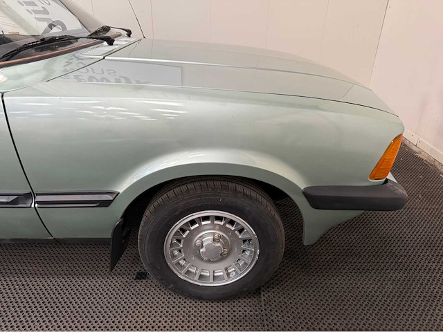 Ford - taunus - 2.0 gl - oldtimer - 1981 - afbeelding 10 van  16