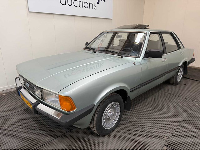 Ford - taunus - 2.0 gl - oldtimer - 1981 - afbeelding 9 van  16