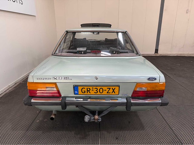 Ford - taunus - 2.0 gl - oldtimer - 1981 - afbeelding 16 van  16