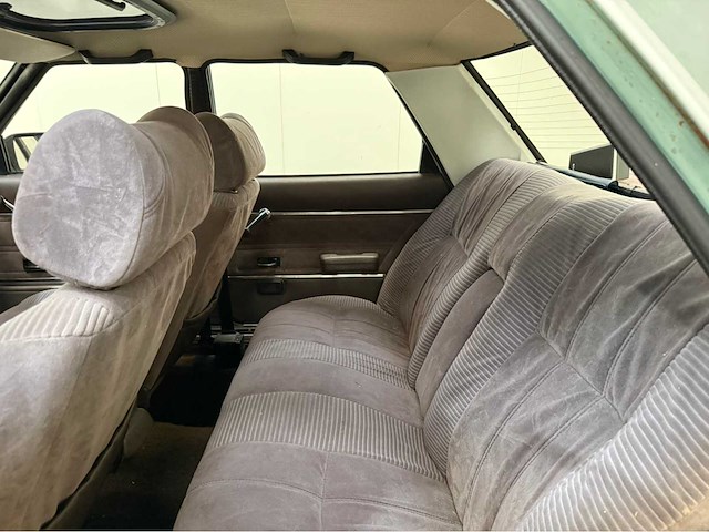 Ford - taunus - 2.0 gl - oldtimer - 1981 - afbeelding 5 van  23