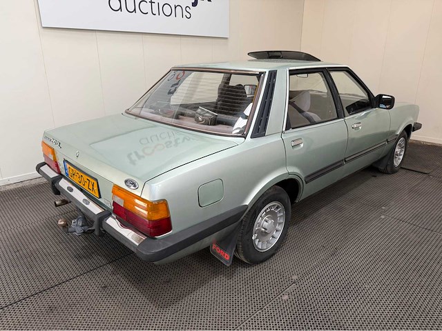 Ford - taunus - 2.0 gl - oldtimer - 1981 - afbeelding 20 van  23