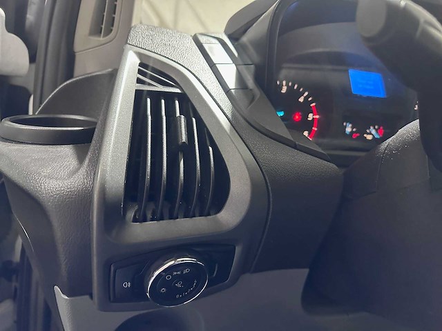 Ford - transit - 310 2.0 tdci l2h2 tr - vfr-18-n - afbeelding 5 van  18