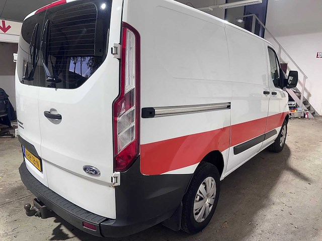 Ford - transit - 310 2.0 tdci l2h2 tr - vfr-18-n - afbeelding 14 van  18