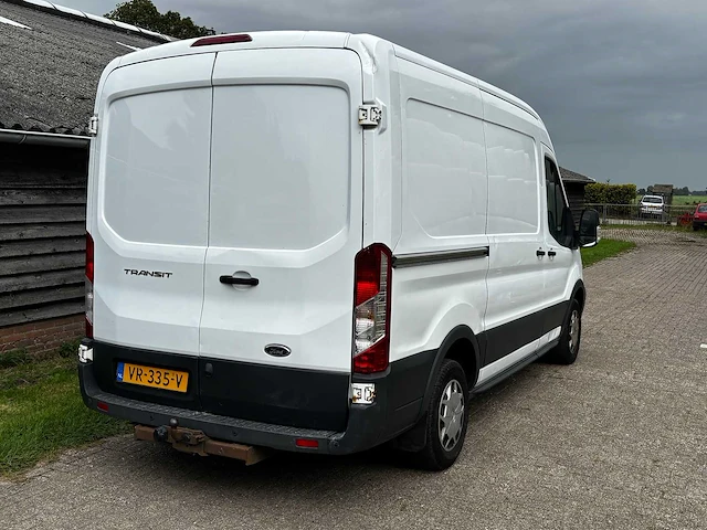 Ford - transit - 310 2.2 tdci l2h2 tr - 2015 - van - afbeelding 5 van  15