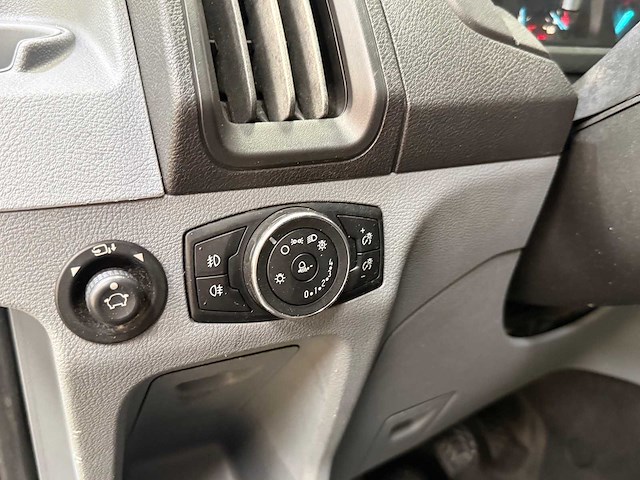 Ford - transit - 350 2.0 tdci l4h3 tr - bedrijfswagen - afbeelding 38 van  46