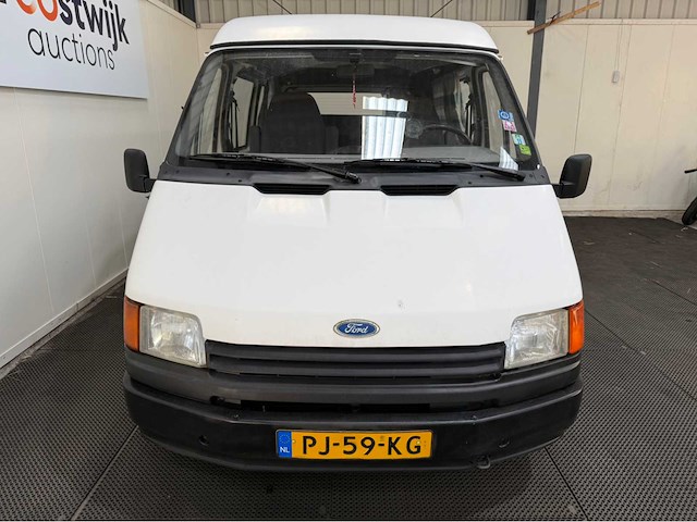 Ford - transit - camper - oldtimer - 1986 - afbeelding 2 van  8