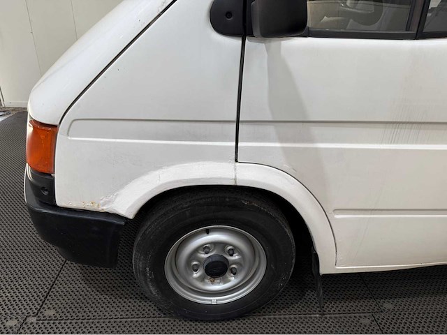 Ford - transit - camper - oldtimer - 1986 - afbeelding 5 van  8