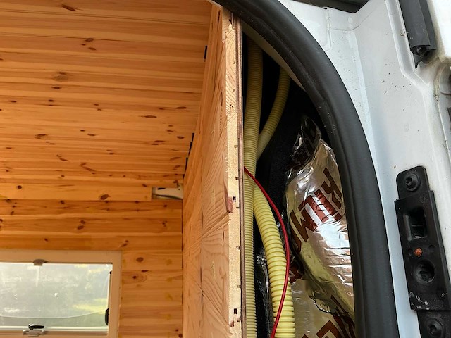 Ford - transit camper - 350 2.0 tdci l3h2 tr - bedrijfswagen - afbeelding 20 van  25