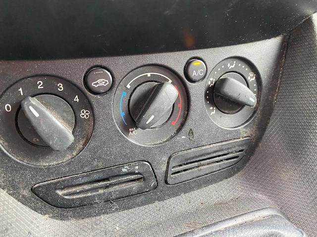 Ford - transit connect - 1.5 tdci l1 ambiente - vv-403-z - afbeelding 12 van  14
