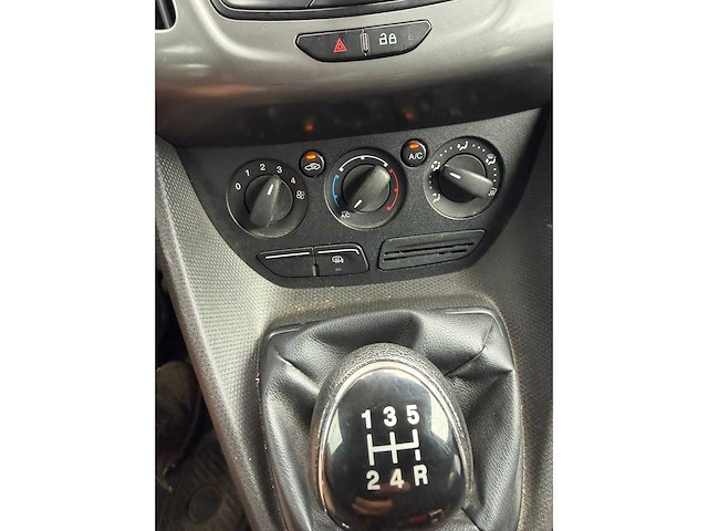 Ford - transit connect - 1.6 tdci l2 trend - bedrijfswagen - afbeelding 18 van  25