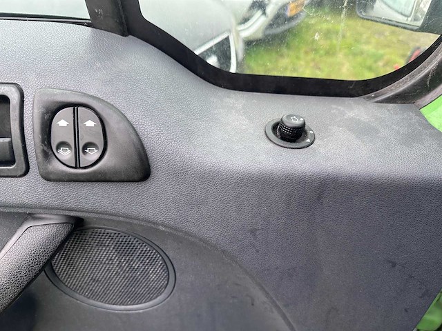 Ford - transit connect - t200s 1.8 tdci trend - van - afbeelding 3 van  16