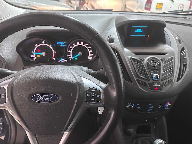 Ford - transit courier - 1.5 tdci trend s&s - v-130-hs - afbeelding 19 van  19