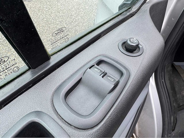 Ford - transit custom - 2.0 tdci trendline automaat - bedrijfswagen - afbeelding 17 van  27