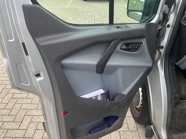 Ford - transit custom - 270 2.2 tdci l1h1adc - bedrijfswagen - afbeelding 8 van  26