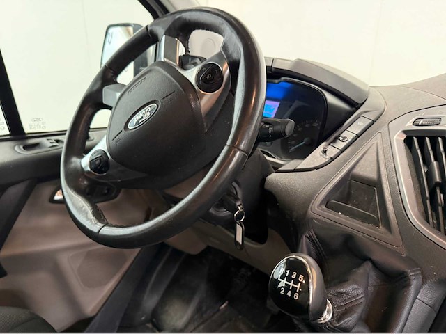 Ford - transit custom - 270 2.2 tdci l1h1tdc - dubbel cabine - bedrijfswagen - 2015 - afbeelding 6 van  17