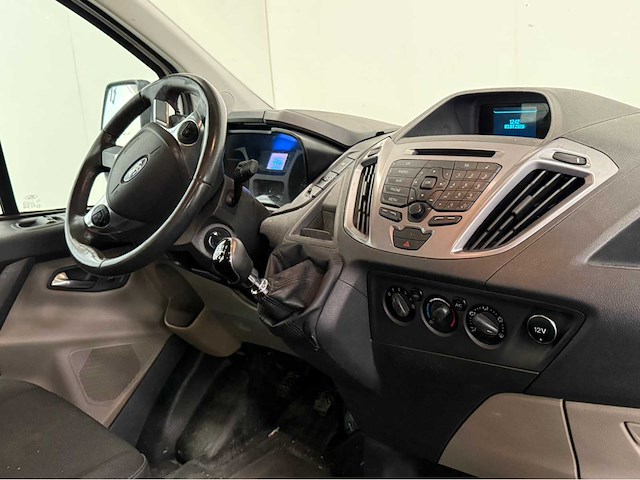 Ford - transit custom - 270 2.2 tdci l1h1tdc - dubbel cabine - bedrijfswagen - 2015 - afbeelding 9 van  17