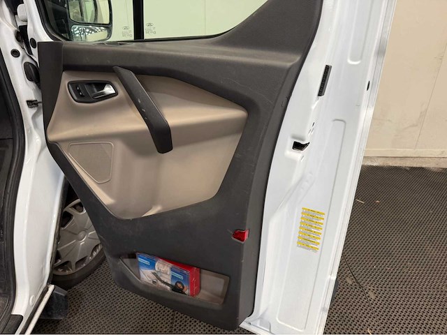 Ford - transit custom - 270 2.2 tdci l1h1tdc - dubbel cabine - bedrijfswagen - 2015 - afbeelding 4 van  8