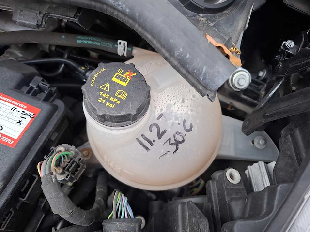 Ford - transit custom - 300 2.0 tdci l2h1 tr - bedrijfswagen - afbeelding 21 van  30