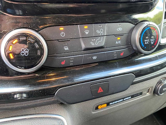 Ford - transit custom - 320 2.0 tdci l2h1 sp - vfg-82-f - afbeelding 25 van  42