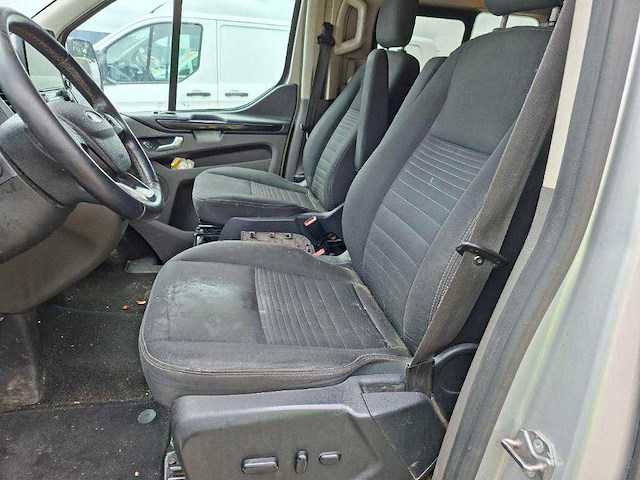 Ford - transit custom - 320 2.0 tdci l2h1ldc - van - afbeelding 12 van  15