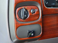 Ford - transit/tourneo - benzine/lpg - dak ventilator - 2002 - camper - afbeelding 17 van  31