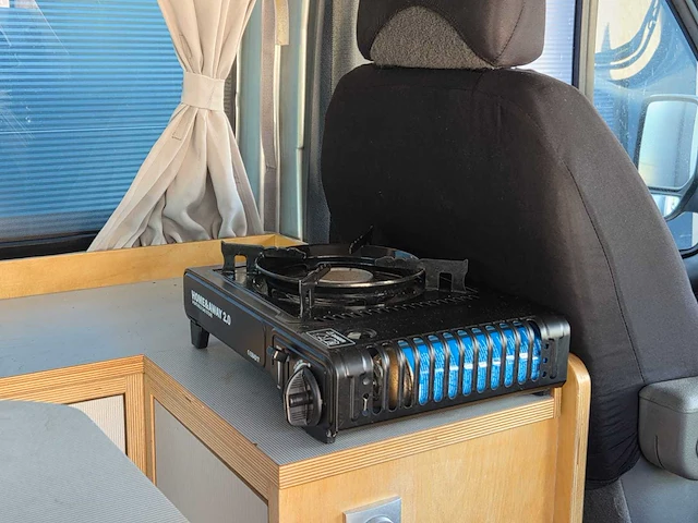 Ford - transit/tourneo - benzine/lpg - dak ventilator - 2002 - camper - afbeelding 20 van  31